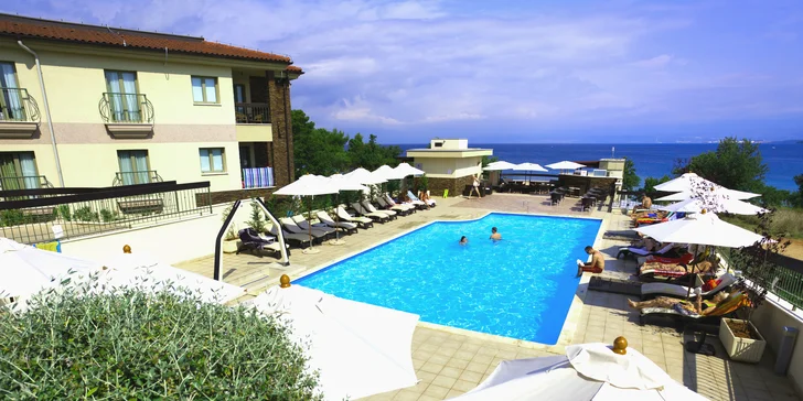 Blue Waves Resort**** v Chorvátsku - 2 deti do 12 rokov zdarma!