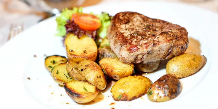 Hovädzí steak Rib Eye, steak zo sviečkovice alebo bravčový steak