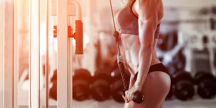 Permanentka do fitnesscentra s možnosťou využitia osobného trénera