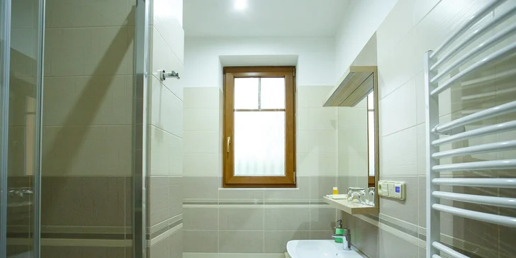 Svet pod jednou strechou - pobyt v originálnych apartmánoch s raňajkami a wellness