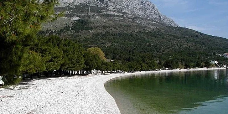 Letná dovolenka na Makarskej riviére s polpenziou