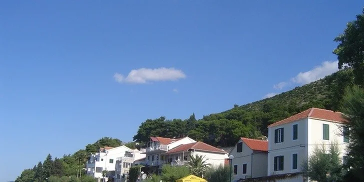 Letná dovolenka na Makarskej riviére s polpenziou