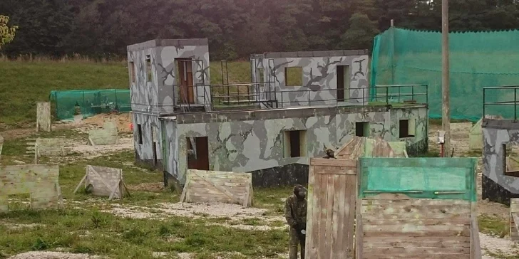 Poďte hrať PAINTBALL! 2 hodiny aj s výzbrojou