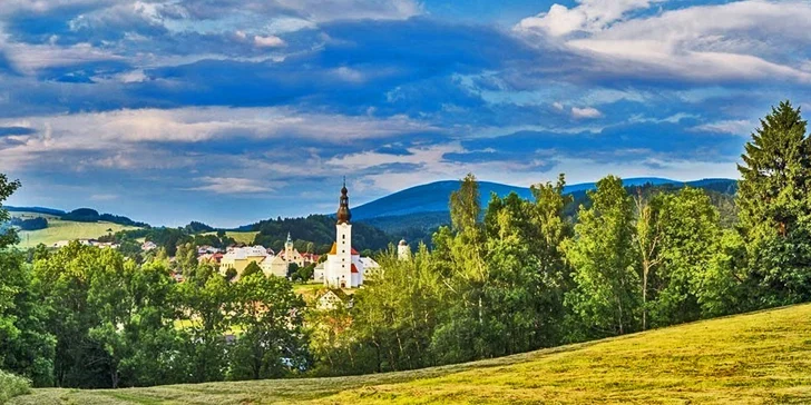 Pred mestským stresom do ticha Jeseníkov: polpenzia pre dvoch s možnosťou wellnessu