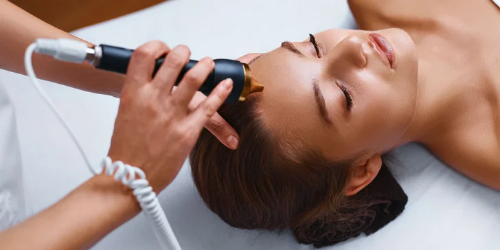 Ultrazvuková terapia so zapracovaním mesobotoxu
