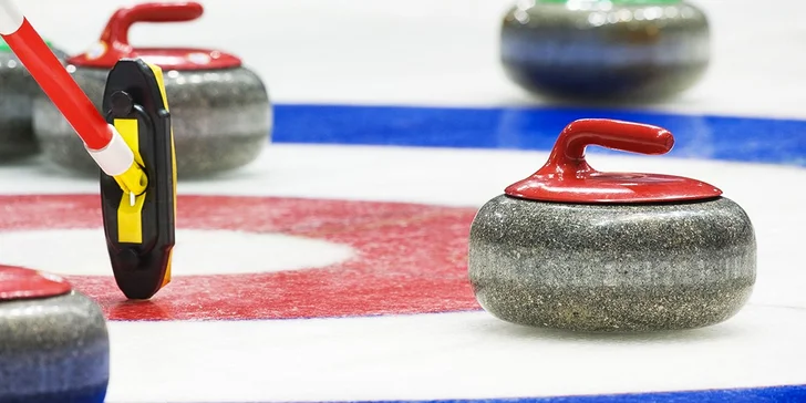 Curling - tímová zábava pre 6-10 ľudí!