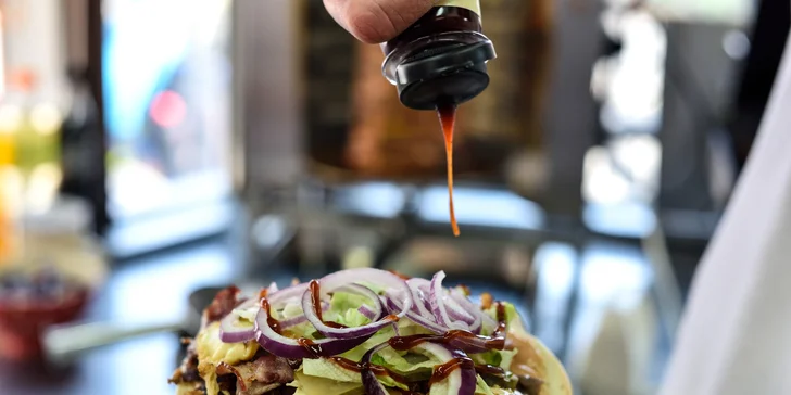 Roastbeef Burger zo 100 % hovädziny v centre mesta