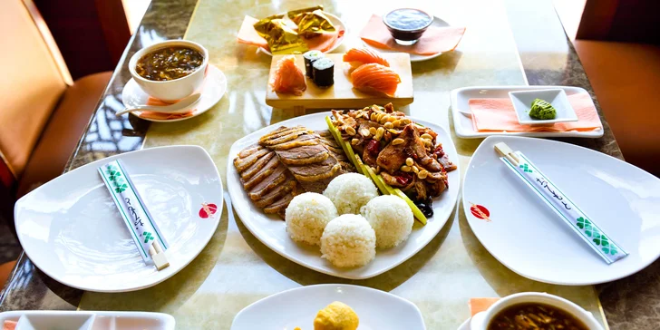 4-chodové ázijské menu pre dvoch v Avione