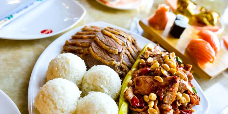 4-chodové ázijské menu pre dvoch v Avione