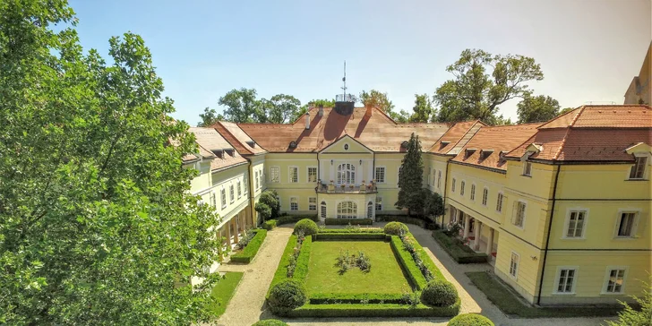 Romantický pobyt s wellness v historickom kaštieli