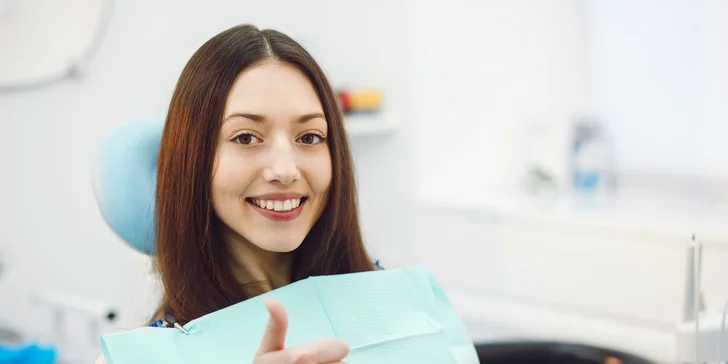 Komplexný vstupný stomatologický balíček či dentálna hygiena s pieskovaním