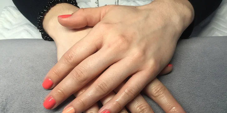 Klasická alebo japonská manikúra, alebo Shellac lakovanie