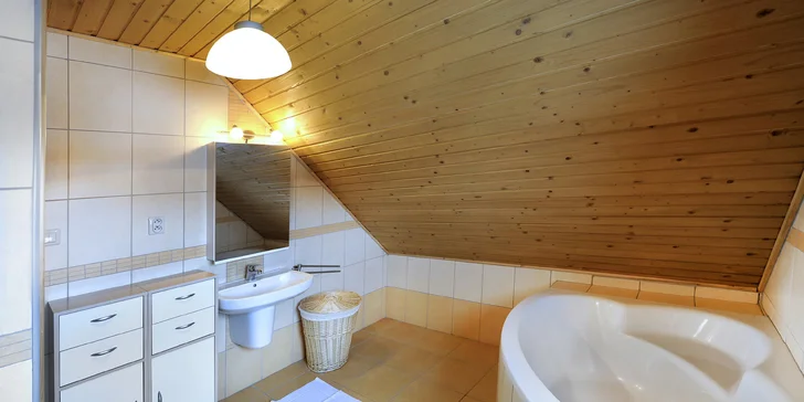 Komfortné drevenice pre 6 osôb v Sojka Resort na Liptove neďaleko Bešeňovej