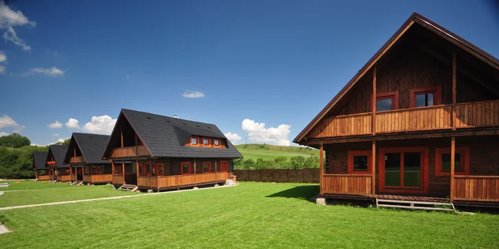 Komfortné drevenice pre 6 osôb v Sojka Resort na Liptove neďaleko Bešeňovej