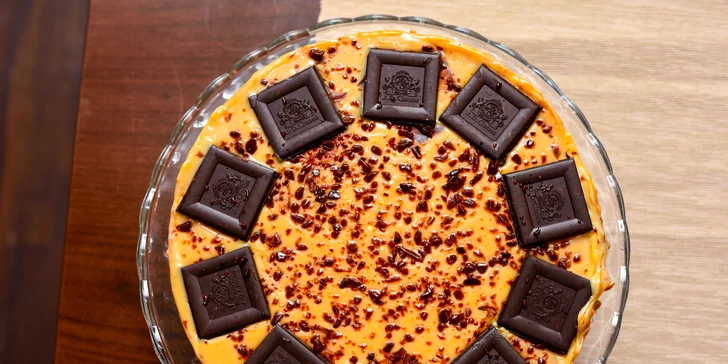 Káva alebo čaj s domácim bezlepkovým cheesecakeom