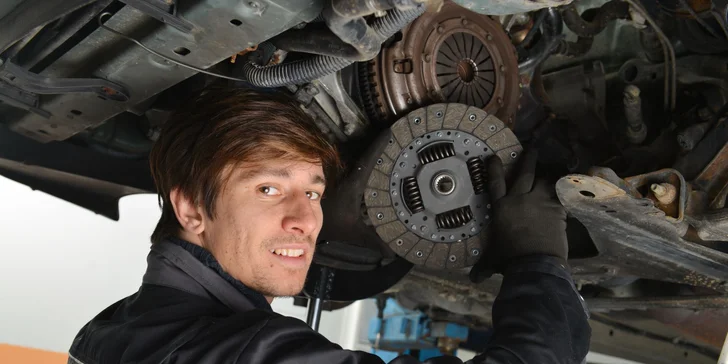 Výmena spojky a brzdových kotúčov v autoservise Autoclinik