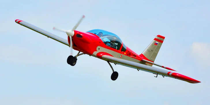 Let lietadlom Cessna 150 alebo Viper SD4 s možnosťou pilotovania na skúšku