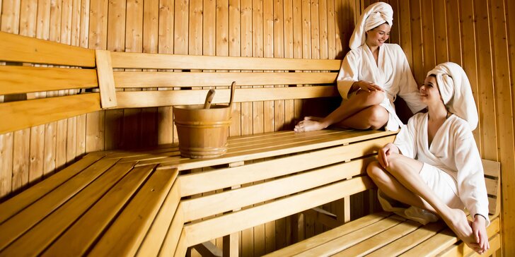 Dvojhodinový wellness balíček: masáž, vírivka a sauna