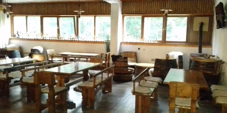 Jesenná pohoda v apartmánoch na konskom ranči pre dvoch či celú rodinu