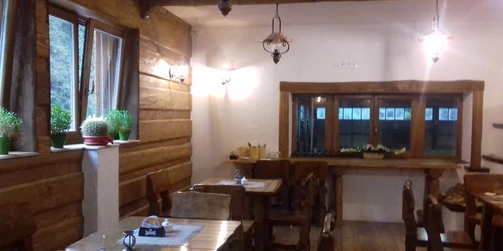 Jesenná pohoda v apartmánoch na konskom ranči pre dvoch či celú rodinu