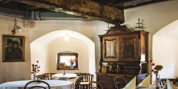 Oddych pre 2 osoby v luxusnom historickom Boutique hotel**** Pracháreň