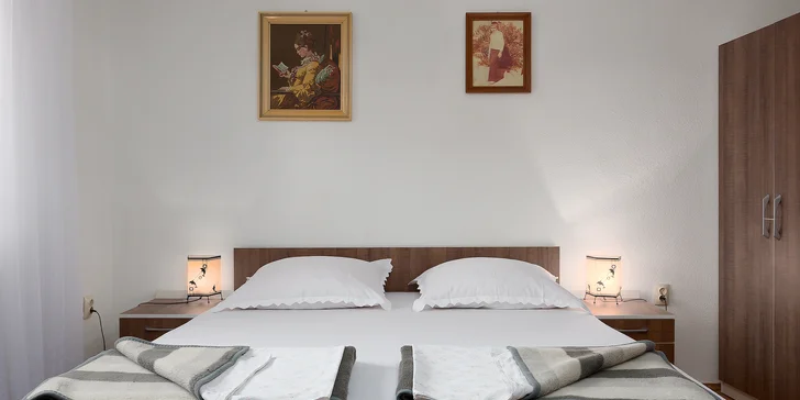 Apartmani Karlobag