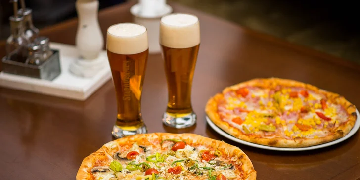 Pizza podľa vlastného výberu spolu s nápojom