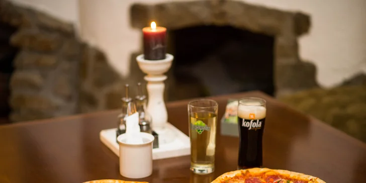 Pizza podľa vlastného výberu spolu s nápojom