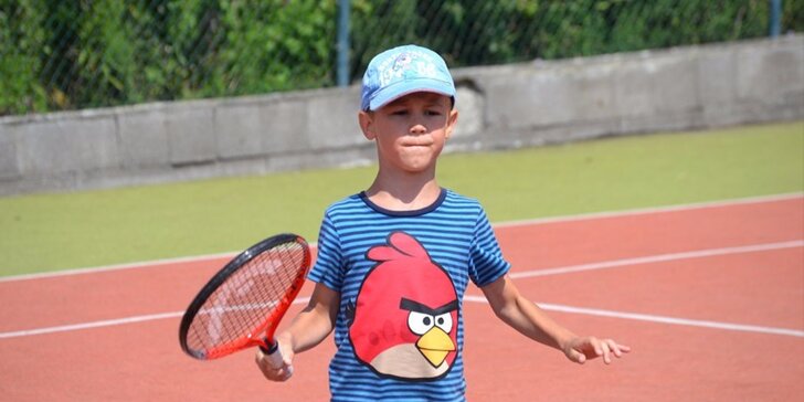 Individuálne tenisové tréningy alebo skupinové pohybové tréningy pre deti