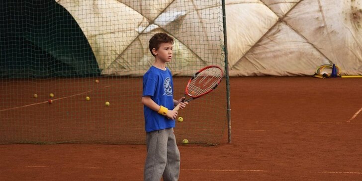 5-dňový denný tenisový tábor pre deti od 4 do 14 rokov. Leto 2018!