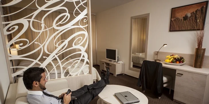 Romantický pobyt s wellness v Slamenom dome****