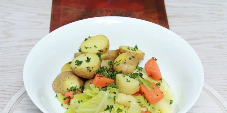 Romantický pobyt s wellness v Slamenom dome****