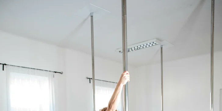 Pole dance - lekcie v Pole Fitness Academy!