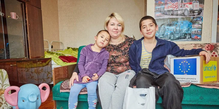 Týždeň modrého gombíka: Pomoc pre Ukrajinu