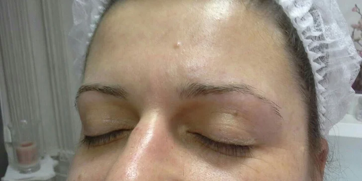 Permanentný make up: obočie, oči i pery