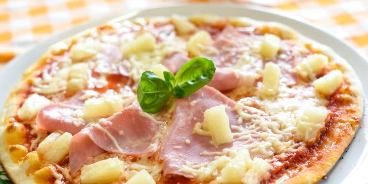 Rýchle občerstvenie v centre mesta! Dajte si pizzu!