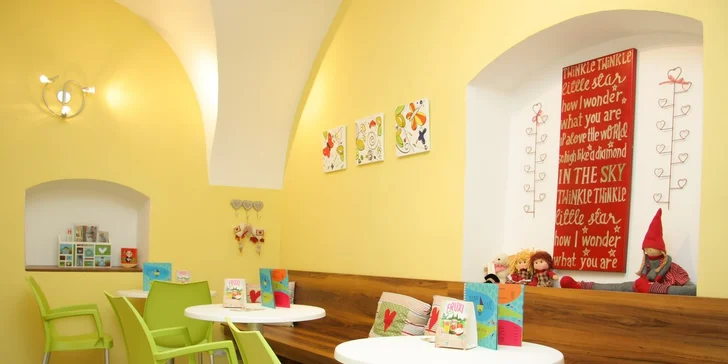 Osviežujúca limonáda, lahodná káva a vstup do detského kútika plného hračiek