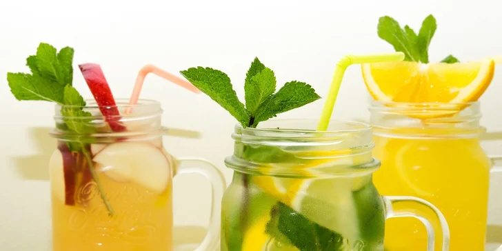 Osviežujúca limonáda, lahodná káva a vstup do detského kútika plného hračiek