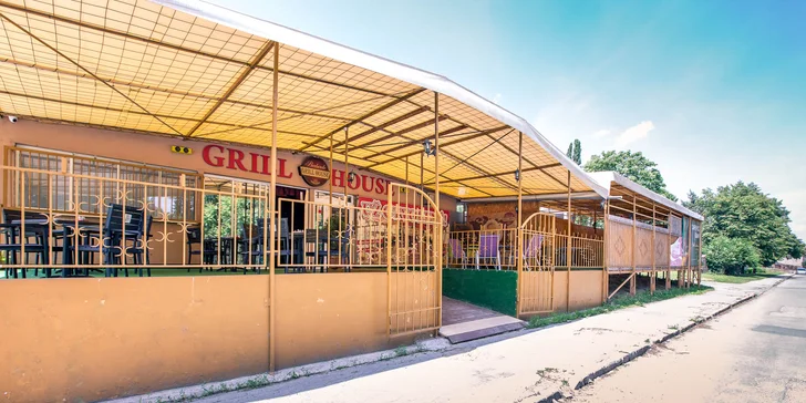 Klasická pizza v HAPPY HOURS alebo počas celého dňa - na výber z 8 druhov