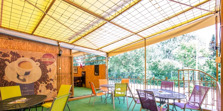 Klasická pizza v HAPPY HOURS alebo počas celého dňa - na výber z 8 druhov