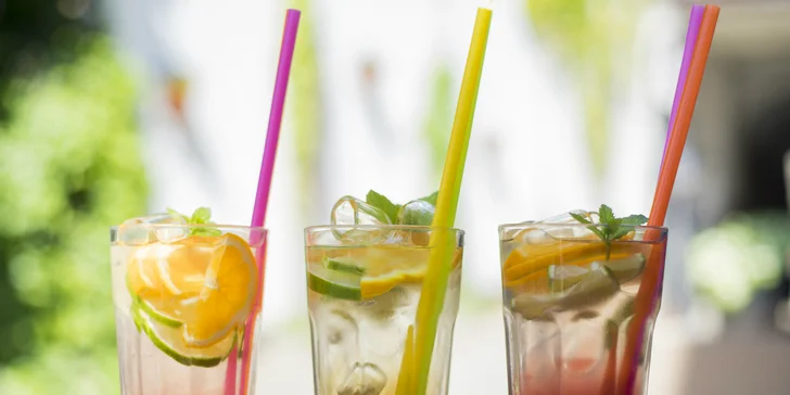 Exotická káva s dobrôtkou pod zub alebo osviežujúca limonáda