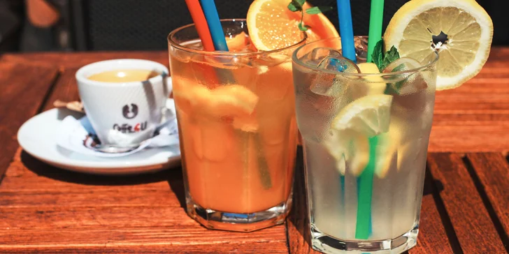 Exotická káva s dobrôtkou pod zub alebo osviežujúca limonáda