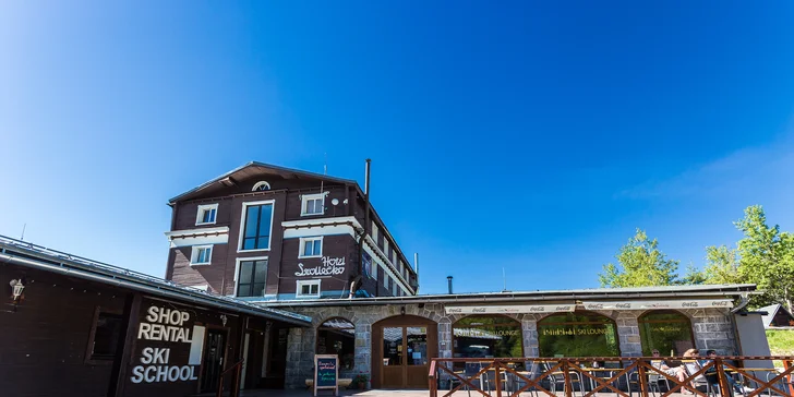 Pobyt v náručí prírody priamo pod Chopkom - Hotel SRDIEČKO***
