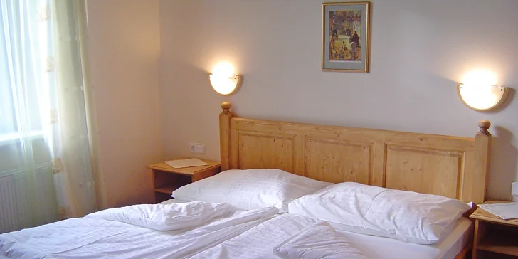 Pobyt s čarom minulosti: zámok či Mlyn Mostov s polpenziou, wellness i masážou