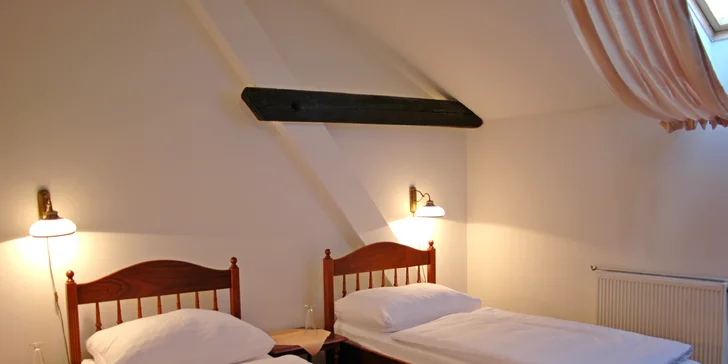 Pobyt s čarom minulosti: zámok či Mlyn Mostov s polpenziou, wellness i masážou