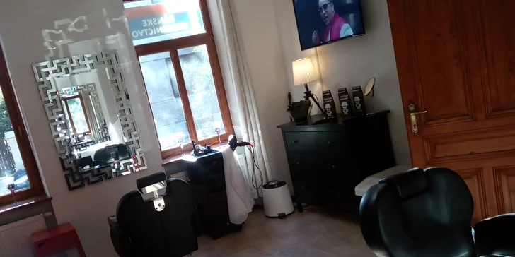 Holenie tváre s možnosťou masáže hlavy
