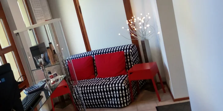 Holenie tváre s možnosťou masáže hlavy