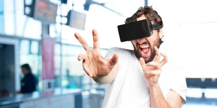 Nová počítačová herňa s virtuálnou realitou otvára svoje brány