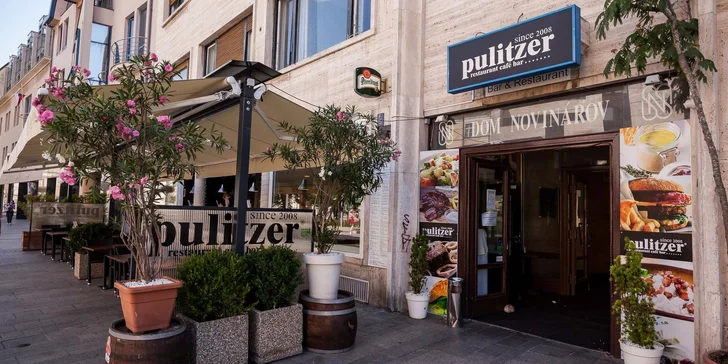 1 kg BBQ bravčové rebierka s chladeným pivkom v Pulitzeri