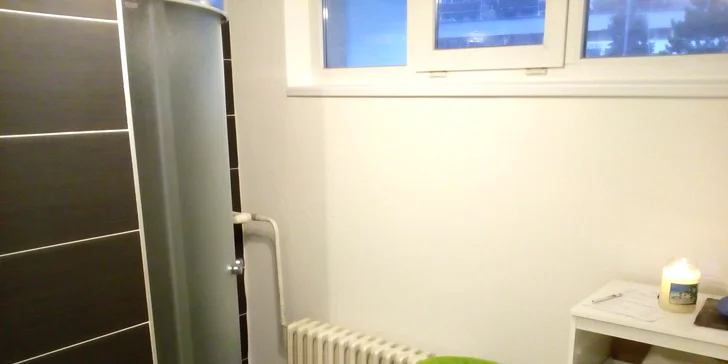 Športová i reflexná masáž, bankovanie či lymfodrenáž od maséra